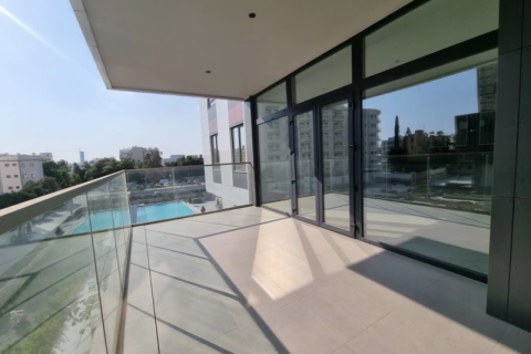 3 bedrooms Apartment in Limassol, Cyprus No. 34859 2