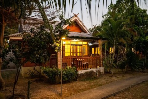 17 bedrooms Commercial property in Chiang Mai, Thailand No. 97568 1