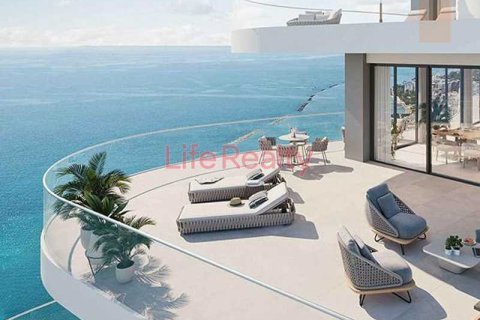 3 bedrooms Apartment in Germasogeia, Cyprus No. 102313 1