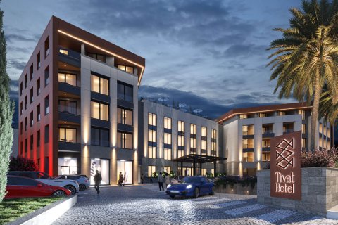 3 bedrooms Apartment in Tivat, Montenegro No. 81944 4