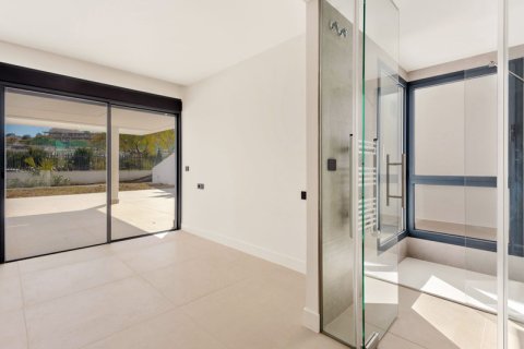 Квартира с 3 спальнями в Dinh An, Вьетнам №27419 9