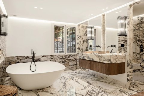 6 chambres Villa à La Colle-sur-Loup, France No. 68721 9