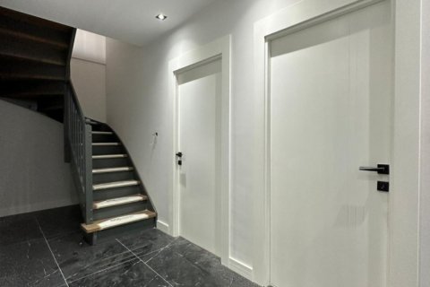 4 bedrooms Apartment in Khanh Hoa, Vietnam No. 15191 2