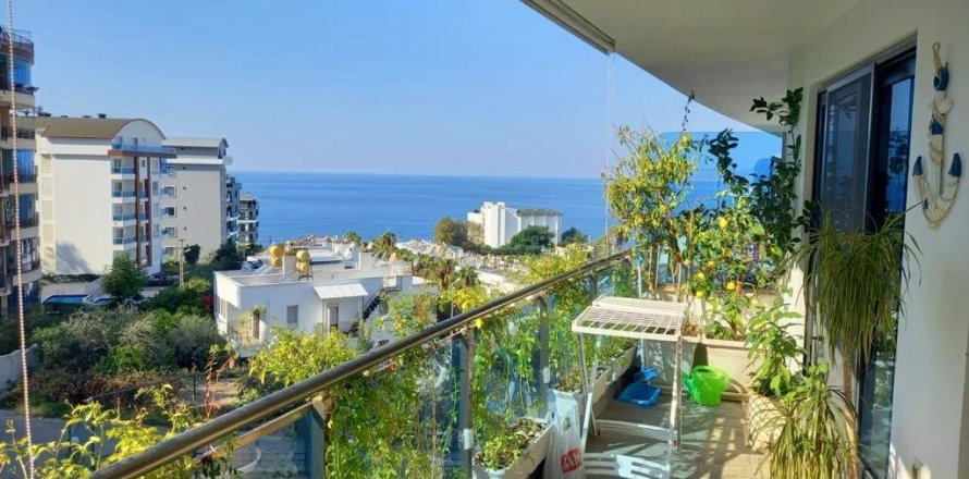 2 bedrooms Apartment in Kargicak, Turkey No. 14649