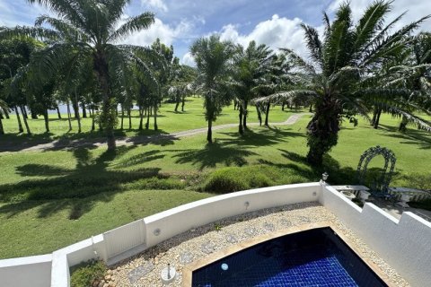 2 bedrooms Villa in Kathu, Thailand No. 96783 1