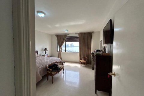 4 bedrooms Apartment in Panama City, Panama No. 74556 10