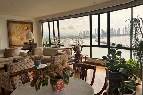 4 bedrooms Apartment in Panama City, Panama No. 74556 20