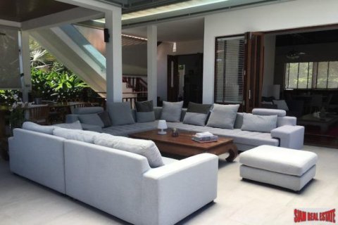 4 bedrooms Villa in Hua Hin, Thailand No. 96143 5