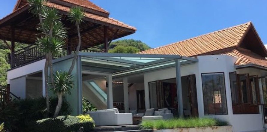 4 bedrooms Villa in Hua Hin, Thailand No. 96143