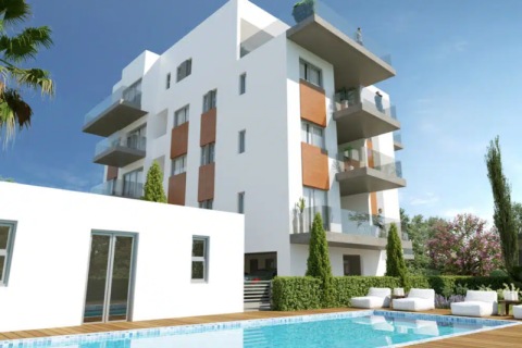 3 bedrooms Penthouse in Limassol, Cyprus No. 34871 2