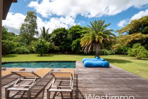 4 bedrooms Villa in Tamarin, Mauritius No. 110425 3