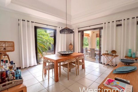 4 bedrooms Villa in Tamarin, Mauritius No. 110425 15