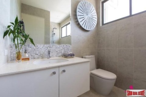 3 bedrooms Villa in Surat Thani, Thailand No. 97072 7