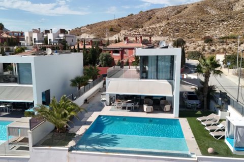 4 bedrooms Villa in Benidorm, Spain No. 129440