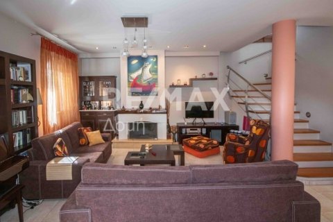 4 bedrooms House in Magnesia, Greece No. 24291 3