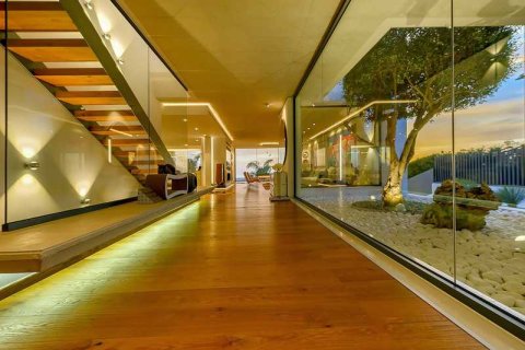 Вилла с 4 спальнями в Месоги, Кипр №76257 11