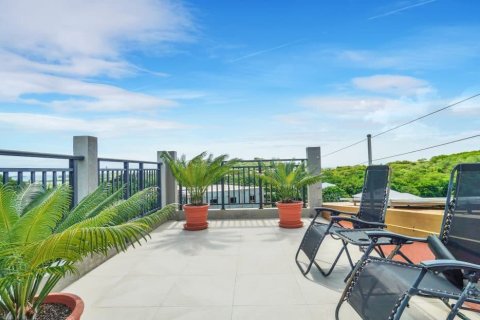 2 bedrooms Condo  in Point Salines, Grenada No. 53179 8