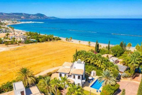 4 bedrooms Villa in Polis, Cyprus No. 84351 4