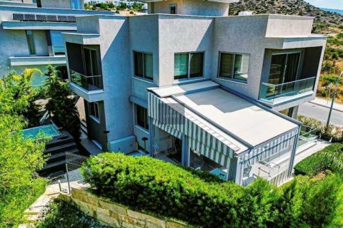 Вилла с 5 спальнями в Гермасойя, Кипр №84104 3