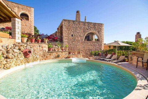 5 bedrooms Commercial property in Chania, Greece No. 104434 24