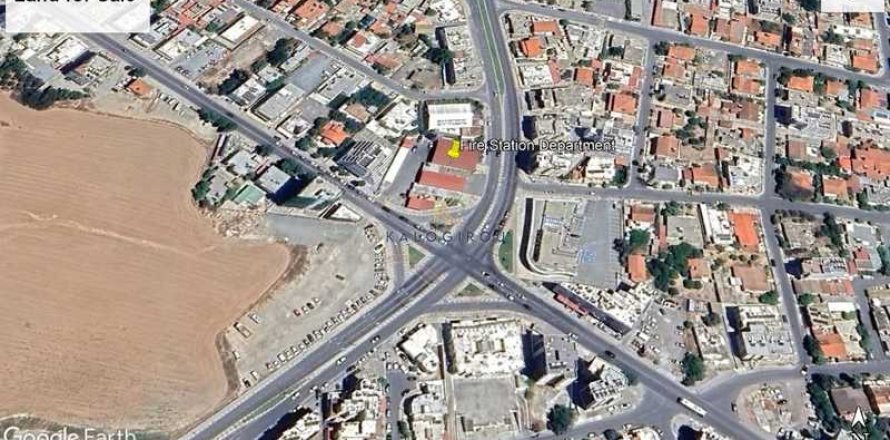 Commercial property in Larnaca, Cyprus No. 74265