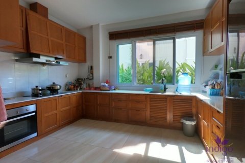 4 bedrooms House in Chiang Mai, Thailand No. 97711 4