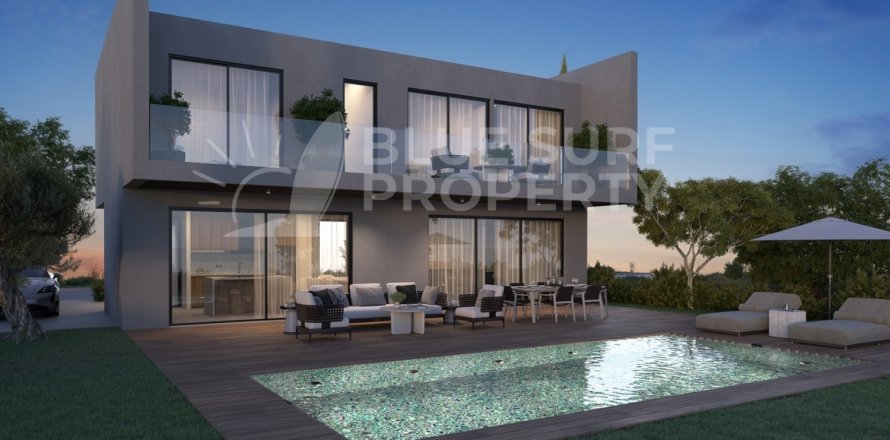 3 dormitorios Villa en Paralimni, Cyprus No. 104853