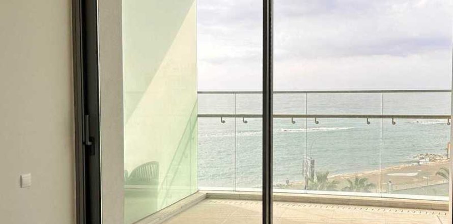 2 dormitorios Apartment en Limassol, Cyprus No. 41272