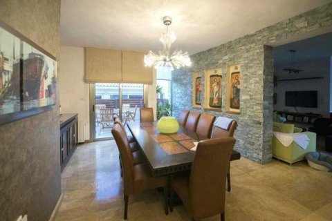 5 dormitorios Villa en Agios Athanasios, Cyprus No. 84378 4
