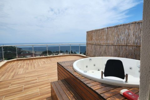 3 bedrooms Penthouse in Nong Ha, Vietnam No. 15195 27