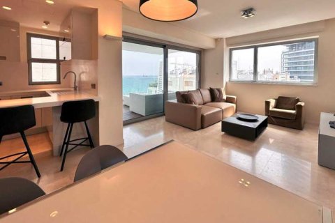 2 bedrooms Apartment in Limassol, Cyprus No. 35039 11