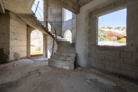 4 chambres House à Agios Athanasios, Cyprus No. 101387 3