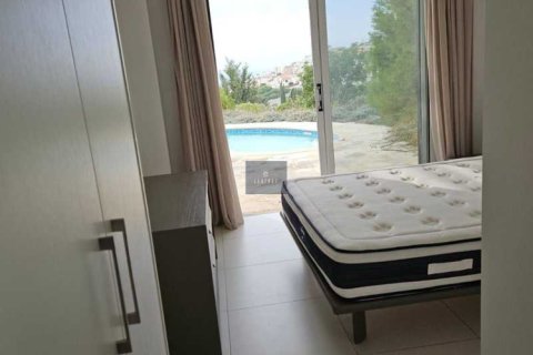 3 bedrooms House in Chloraka, Cyprus No. 101707 9