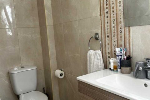 Дом с 3 спальнями в Агиос Афанасиос, Кипр №100684 4