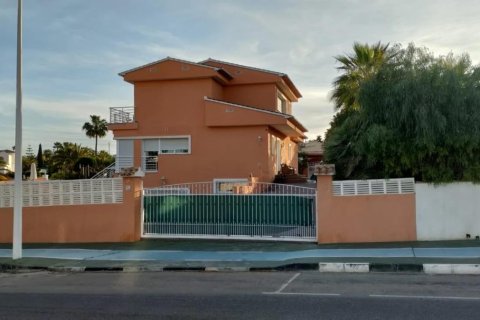 5 bedrooms Villa in Calpe, Spain No. 126435 1