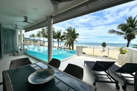2 bedrooms Penthouse in Phuket, Thailand No. 97299 3