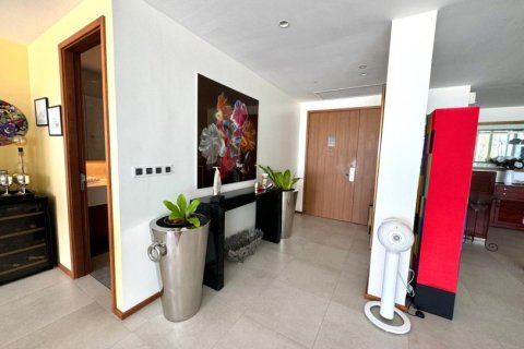 2 bedrooms Penthouse in Phuket, Thailand No. 97299 12