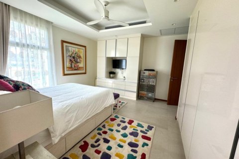 2 bedrooms Penthouse in Phuket, Thailand No. 97299 19