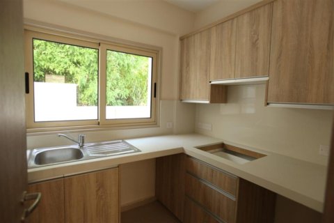4 bedrooms Villa in Nicosia, Cyprus No. 106968 4