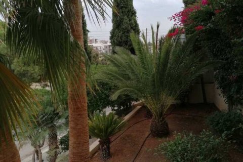 4 bedrooms House in Episkopi, Cyprus No. 101161 8