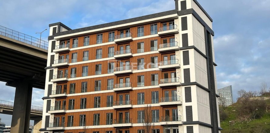 2 bedrooms Apartment in Istanbul, Turkey No. 17054