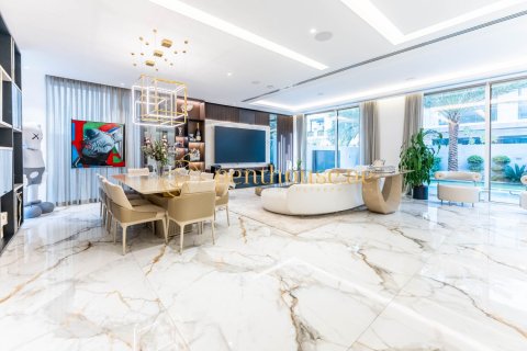 4 bedrooms Villa in Da Mai, Vietnam No. 93722 3