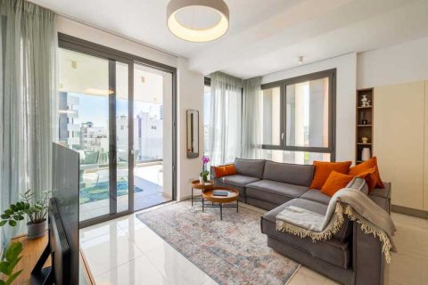 2 bedrooms Apartment in Limassol, Cyprus No. 103644 8