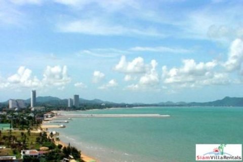 3 bedrooms Apartment in Jomtien Beach, Thailand No. 96513 1