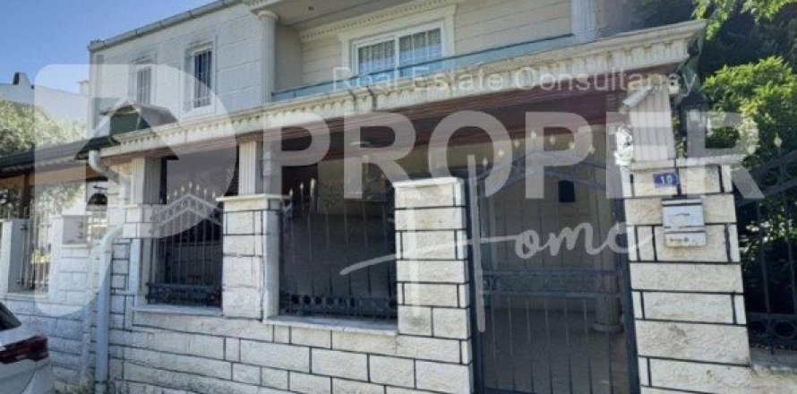 3 habitaciones Villa en Kemer, Turkey No. 11410