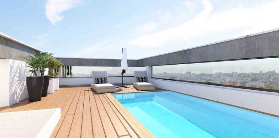 3 dormitorios Penthouse en Limassol, Cyprus No. 43608