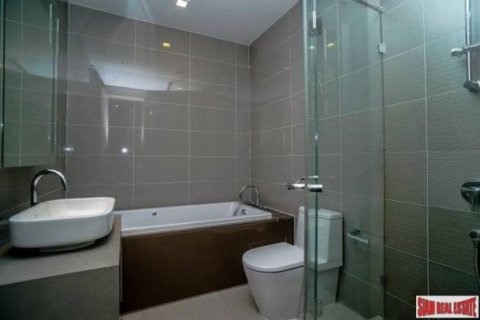 3 bedrooms Apartment in Bangkok, Thailand No. 96917 5