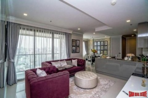 3 bedrooms Apartment in Bangkok, Thailand No. 96917 10