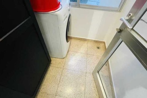 3 dormitorios Apartment en Germasogeia, Cyprus No. 33136 3