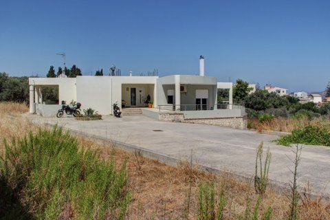 3 bedrooms House in Chania, Greece No. 81111 18